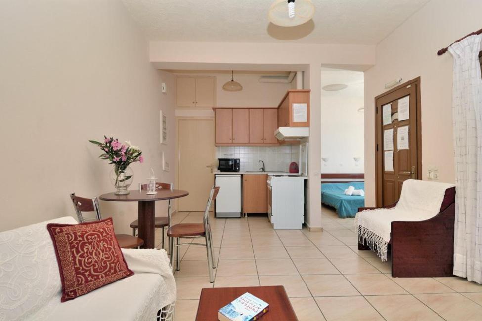 Markos Apartments 2 Stoúpa Extérieur photo